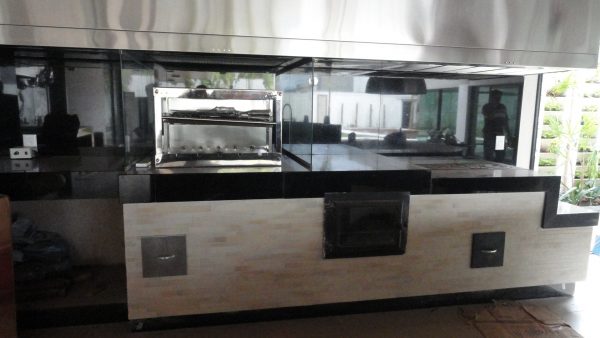 Balcão para Caixa Brazeira Àrea Gourmet em Granito Preto São Gabriel